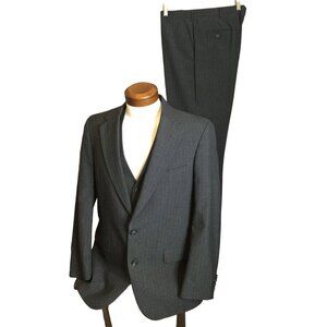 Vintage Barrister Mens 3 Piece Suit Dark Gray Striped Coat 40 Pants 34 x 31